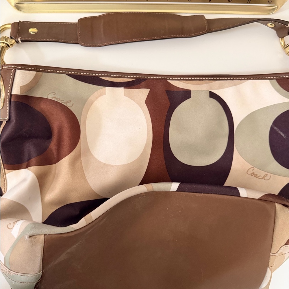 Coach Brown and Cream Signature Shoulder Bag - Picture 9 of 13